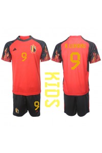 Belgia Romelu Lukaku #9 Jalkapallovaatteet Lasten Kotipeliasu MM-kisat 2022 Lyhythihainen (+ Lyhyet housut)